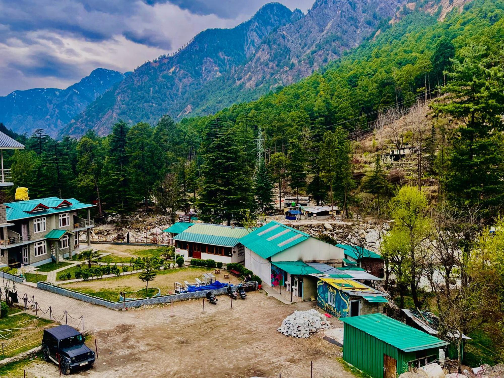 Hotel Brownie River View Kasol Ngoại thất bức ảnh