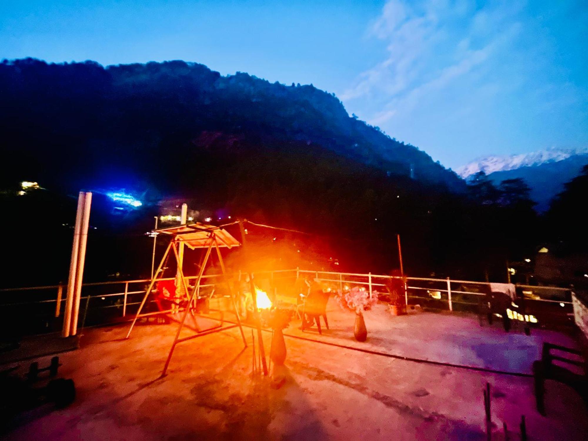 Hotel Brownie River View Kasol Ngoại thất bức ảnh