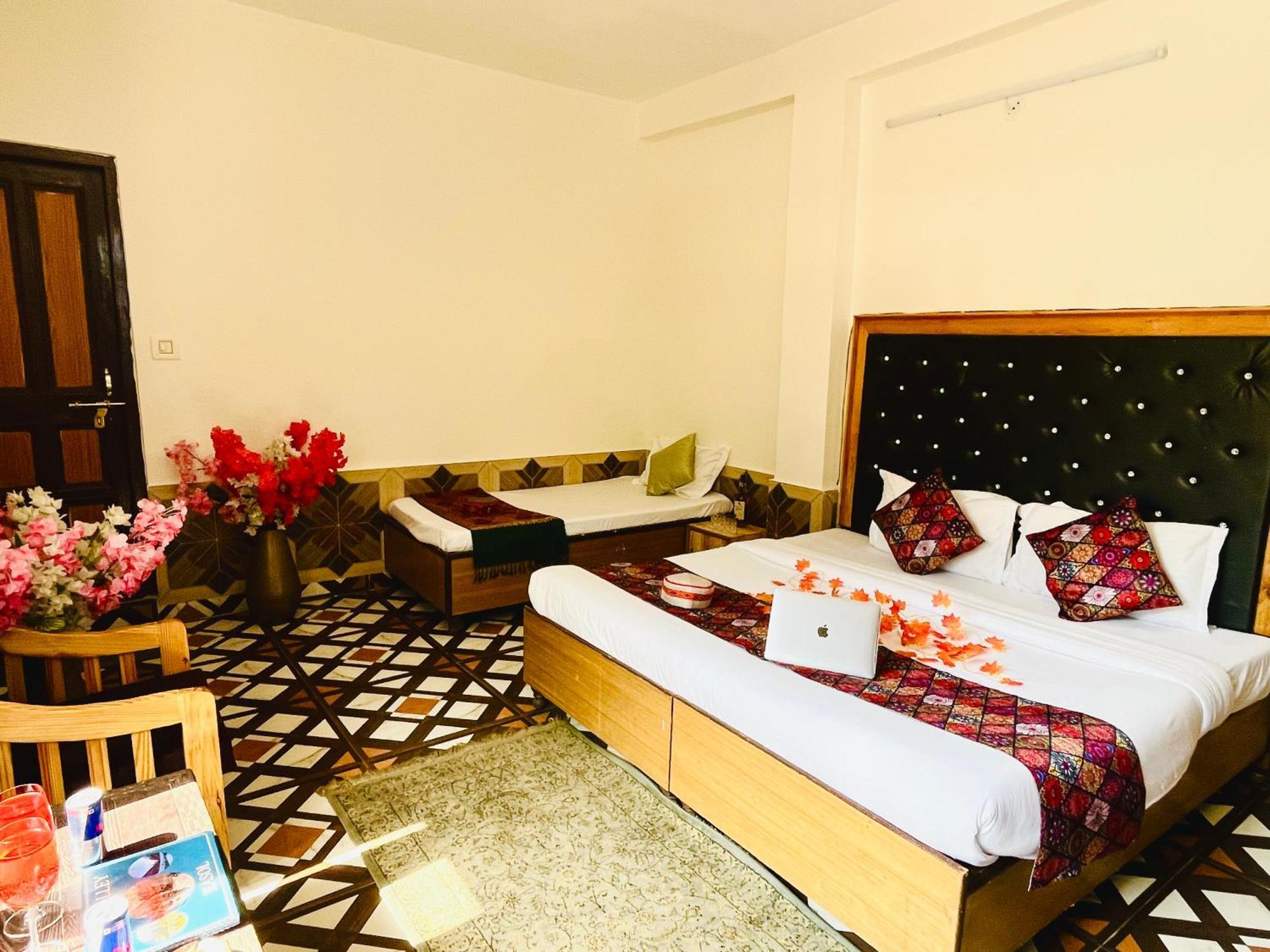 Hotel Brownie River View Kasol Ngoại thất bức ảnh