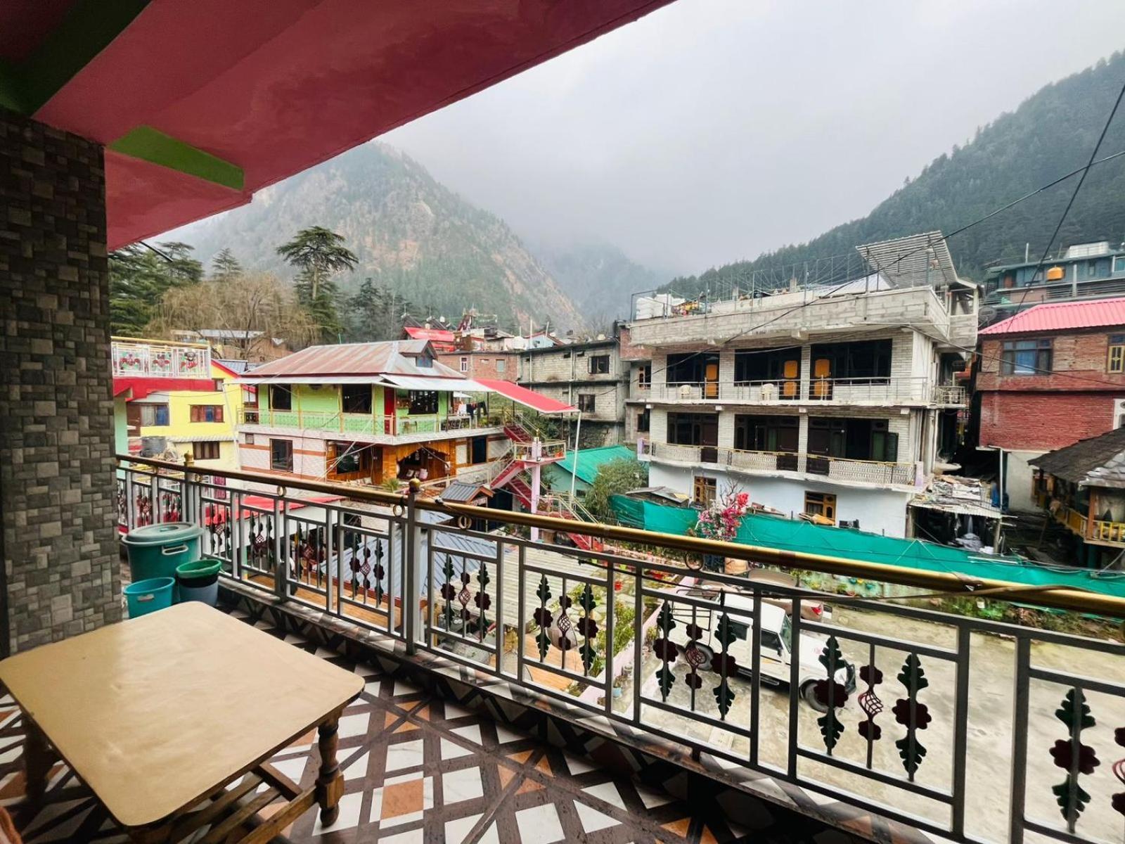 Hotel Brownie River View Kasol Ngoại thất bức ảnh